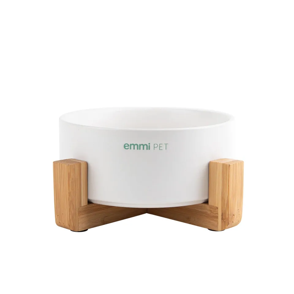 emmi-pet-keramiknapf-750-ml-mit-holzgestell-hundenapf image 1